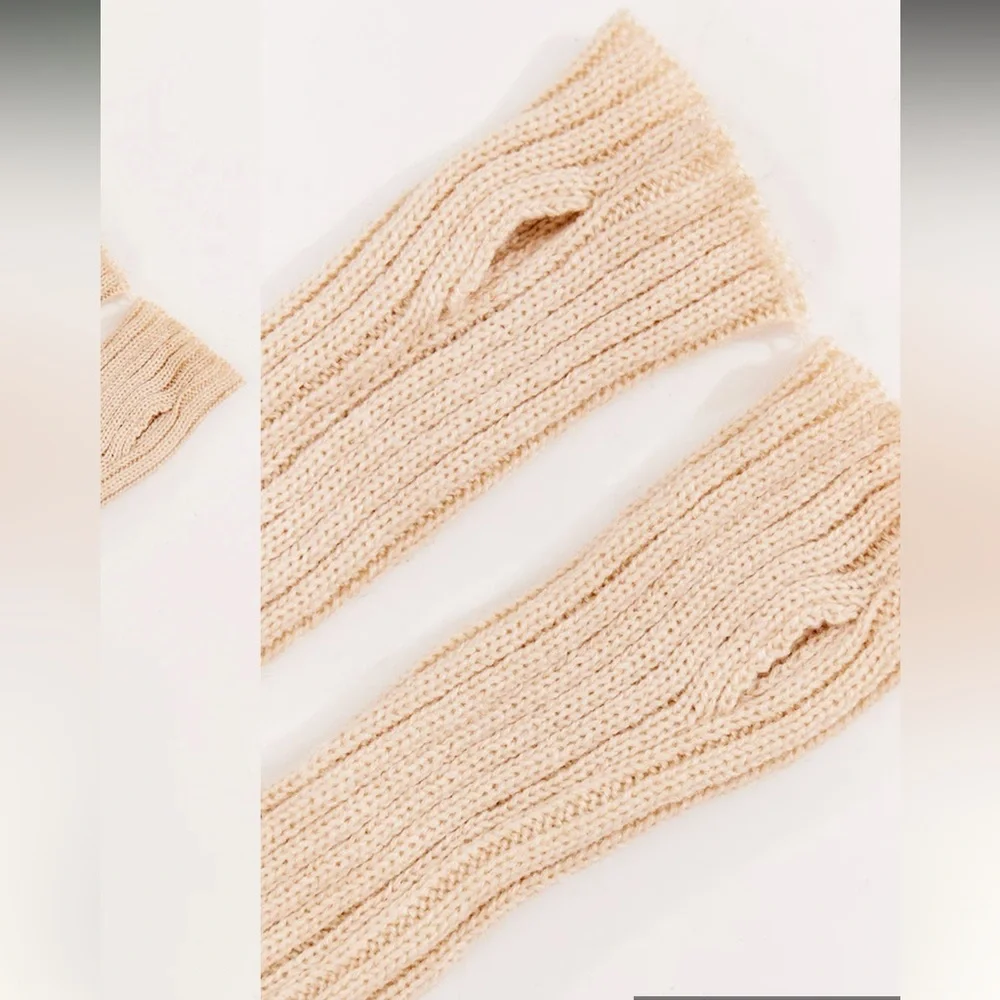 PLT Slouchy Hand Warmers